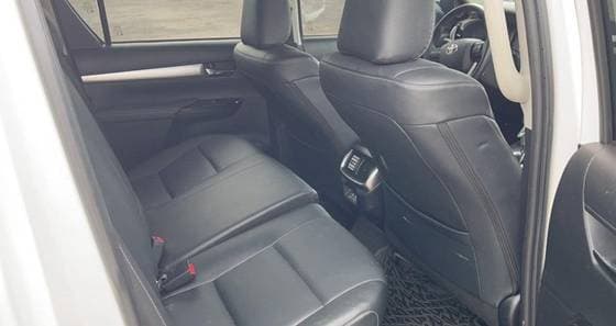 Carro 2.8 D-4D TURBO DIESEL CD SRV 4X4 AUTOMÁTICO