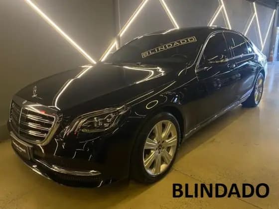 Carro 4.0 V8 TURBO GASOLINA L 9G-TRONIC