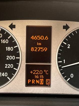 Carro 1.7 8V GASOLINA 4P AUTOMÁTICO