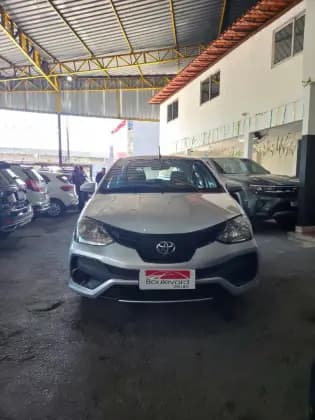Carro 1.3 X 16V FLEX 4P MANUAL