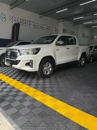 Carro 2.8 SR 4X4 CD 16V DIESEL 4P AUTOMÁTICO