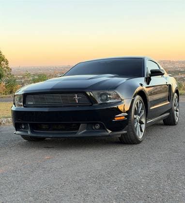 Carro 5.0 GT COUPÉ V8 GASOLINA 2P AUTOMÁTICO