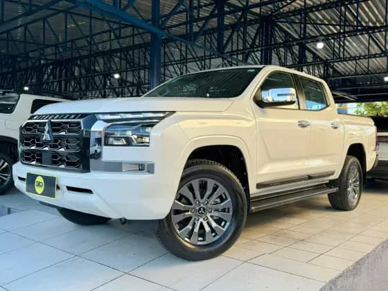 Carro 2.4 BITURBO DIESEL CD HPE-S 4X4 AUTOMÁTICO