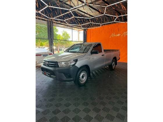 Carro 2.8 D-4D TURBO DIESEL CS 4X4 MANUAL