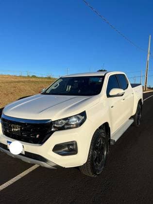 Carro 2.2 TURBO DIESEL VOLCANO 4X4 AT6