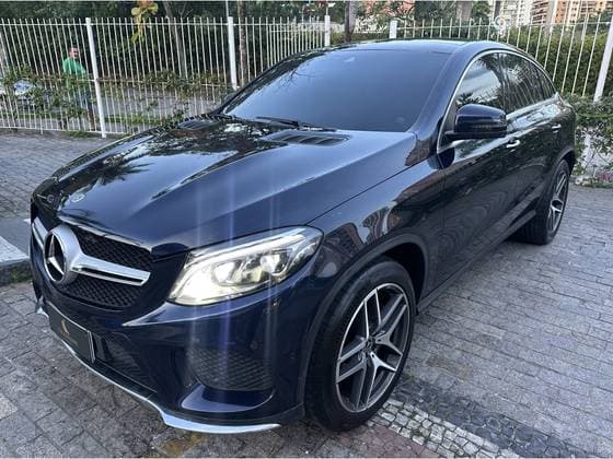 Carro 3.0 V6 GASOLINA HIGHWAY COUPÉ 4MATIC 9G-TRONIC