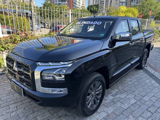 Carro 2.4 16V TURBO DIESEL SPORT HPE CD 4P 4X4 AUTOMÁTICO