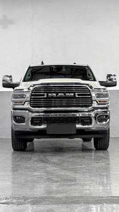 Carro 6.7 I6 TURBO DIESEL LARAMIE CD 4X4 AUTOMÁTICO