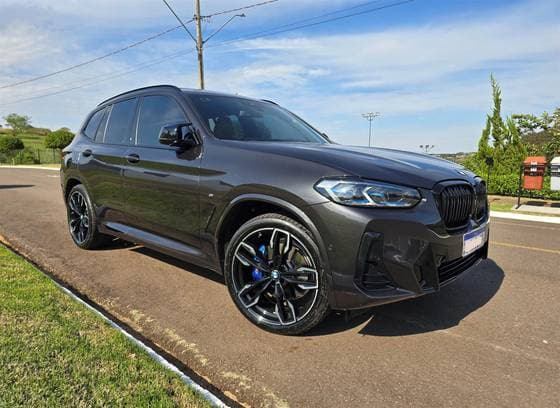Carro 3.0 TWINPOWER GASOLINA M40I STEPTRONIC