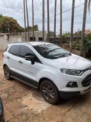 Carro 1.6 FREESTYLE 16V FLEX 4P MANUAL