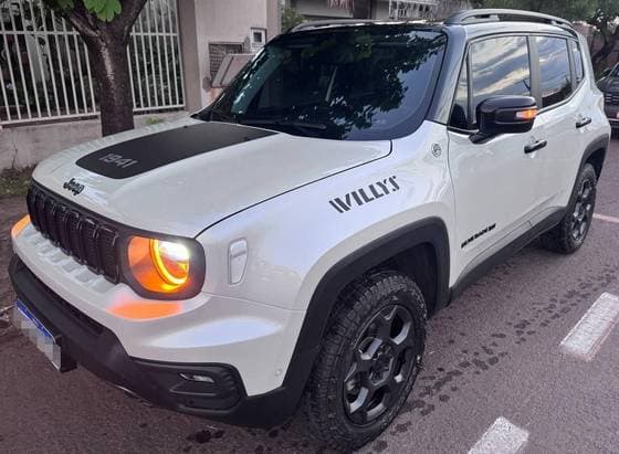Carro 1.3 T270 TURBO FLEX WILLYS 4X4 AT9