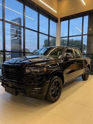 Carro 3.0 HURRICANE 6 BITURBO GASOLINA LARAMIE NIGHT EDITION CD 4X4 AUTOMÁTICO