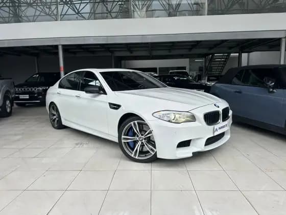 Carro 4.4 V8 32V GASOLINA 4P AUTOMÁTICO