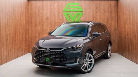 Carro ELÉTRICO AWD