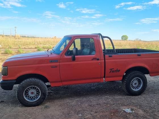Carro 3.9 CD DIESEL 2P MANUAL