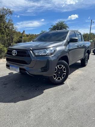 Carro 2.8 D-4D TURBO DIESEL CD POWER PACK 4X4 AUTOMÁTICO
