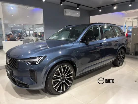 Carro 2.0 T8 RECHARGE ULTRA DARK AWD GEARTRONIC