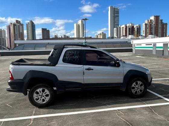 Carro 1.8 MPI ADVENTURE CD 16V FLEX 2P MANUAL