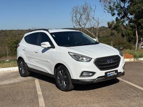 Carro 2.0 MPFI 16V FLEX 4P AUTOMÁTICO