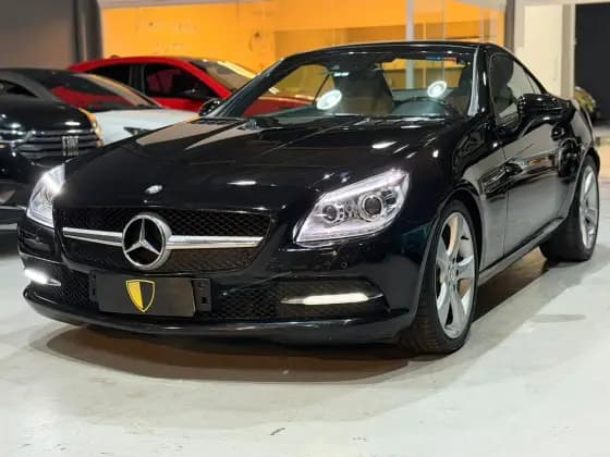 Carro 1.8 CGI 16V TURBO GASOLINA 2P AUTOMÁTICO