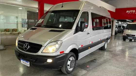 Carro 2.2 515 CDI VAN 18 LUGARES TETO ALTO 16V BI-TURBO DIESEL MANUAL