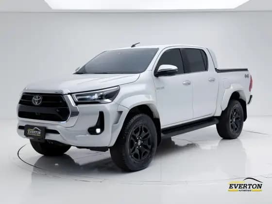 Carro 2.8 D-4D TURBO DIESEL CD SRX 4X4 AUTOMÁTICO