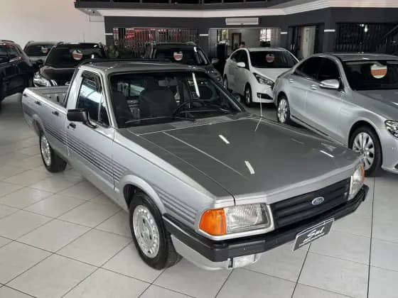 Carro 1.6 L CS 8V GASOLINA 2P MANUAL