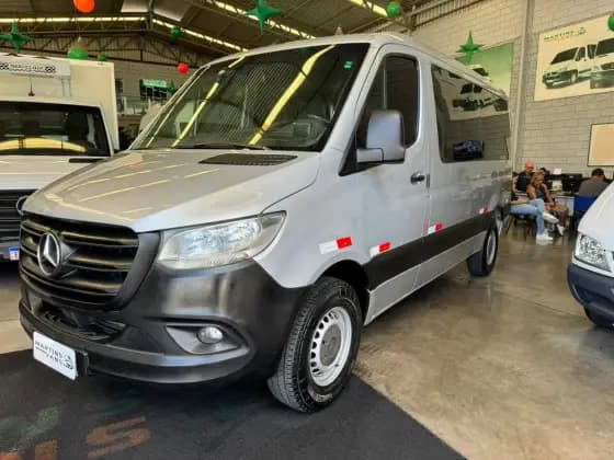 Carro 2.2 CDI DIESEL VAN 416 LONGO 16L MANUAL
