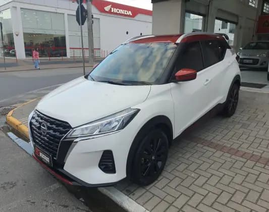 Carro 1.6 16V FLEXSTART XPLAY XTRONIC