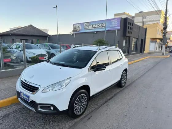 Carro 1.6 16V FLEX ALLURE 4P AUTOMÁTICO