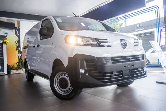 Carro 2.2 TURBO DIESEL CARGO MANUAL