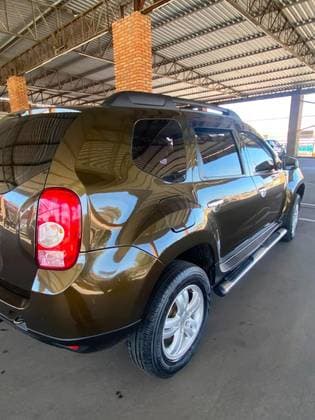 Carro 1.6 EXPRESSION 4X2 16V FLEX 4P MANUAL