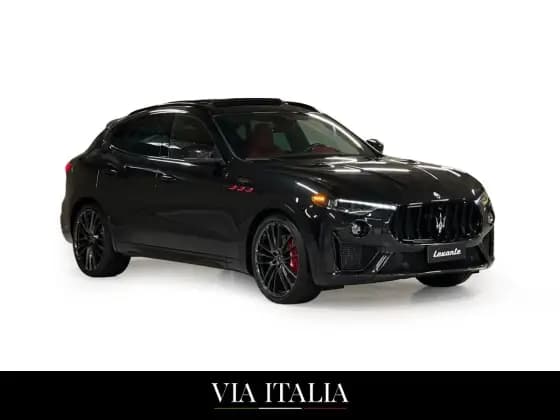 Carro 3.8 V8 TURBO GASOLINA TROFEO Q4 AUTOMÁTICO