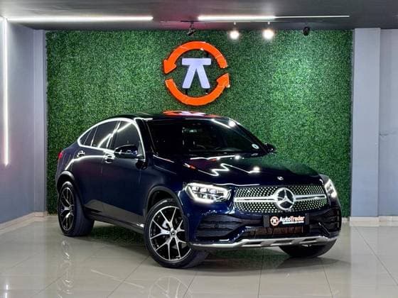 Carro 2.0 CGI GASOLINA COUPÉ AMG LINE 4MATIC 9G-TRONIC