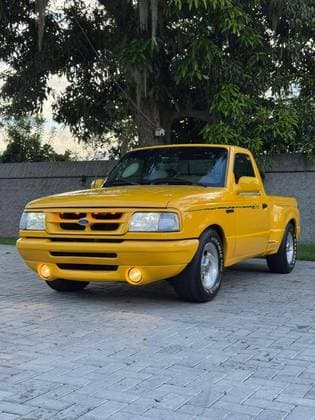 Carro 4.0 XL 4X4 CS V6 12V GASOLINA 2P MANUAL