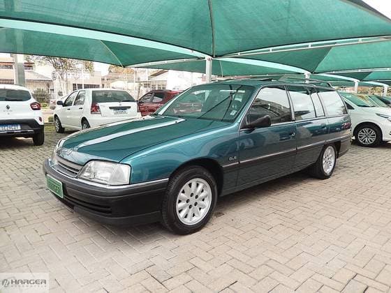 Carro 2.0 MPFI GLS 8V GASOLINA 4P MANUAL