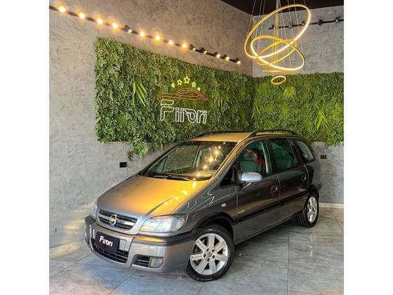 Carro 2.0 MPFI ELITE 8V FLEX 4P AUTOMÁTICO