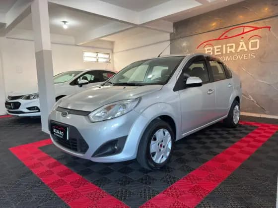 Carro 1.6 ROCAM SEDAN 8V FLEX 4P MANUAL