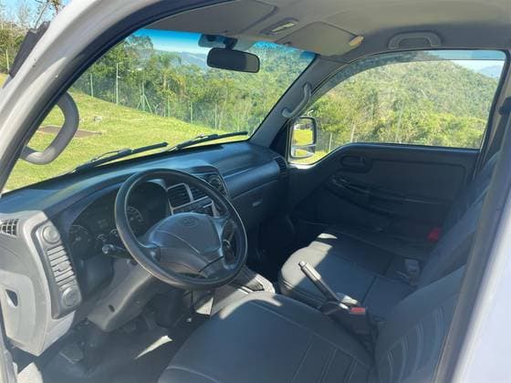Carro 2.5 K-2500 4X2 CS TURBO DIESEL 2P MANUAL