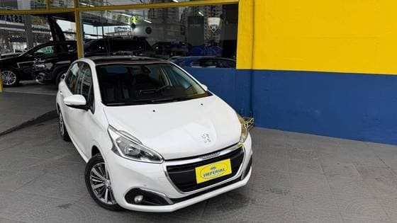 Carro 1.6 GRIFFE 16V FLEX 4P AUTOMÁTICO