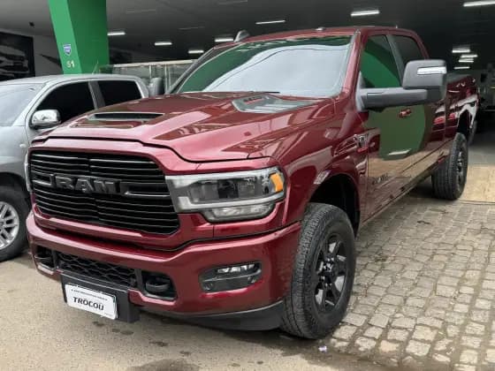 Carro 6.7 I6 TURBO DIESEL LARAMIE CD 4X4 AUTOMÁTICO