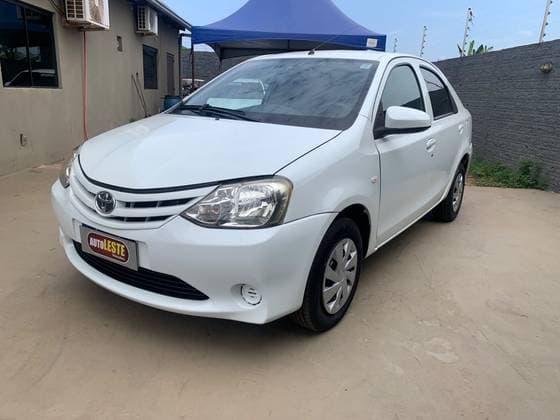 Carro 1.5 X SEDAN 16V FLEX 4P MANUAL