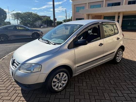 Carro 1.0 MI 8V FLEX 4P MANUAL