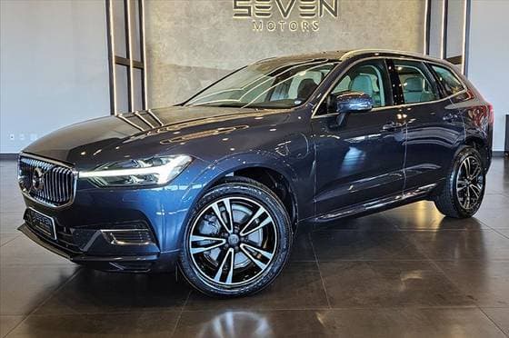 Carro 2.0 T8 HYBRID MOMENTUM AWD GEARTRONIC