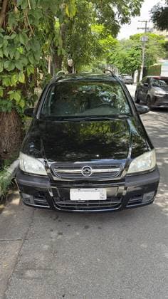 Carro 2.0 MPFI ELEGANCE 8V FLEX 4P AUTOMÁTICO