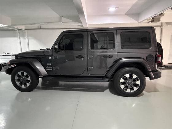Carro 2.0 TURBO GASOLINA SAHARA 4P 4X4 AT8