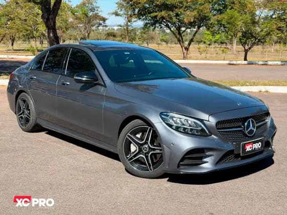 Carro 2.0 CGI GASOLINA SPORT 9G-TRONIC