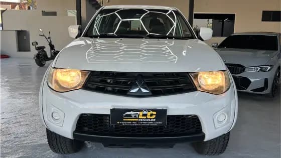 Carro 2.4 HLS 4X2 CD 16V FLEX 4P MANUAL
