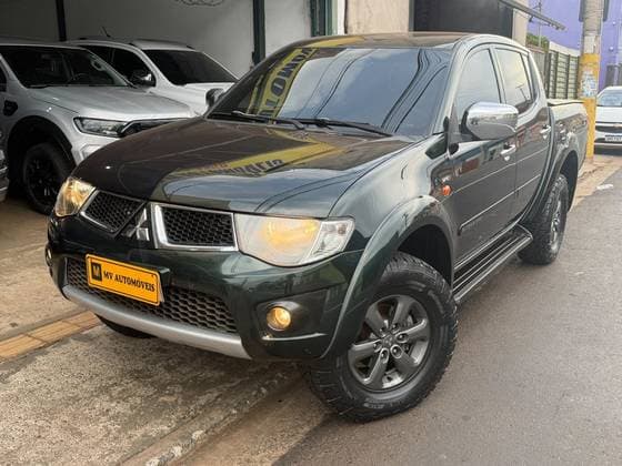Carro 3.2 HPE 4X4 CD 16V TURBO INTERCOOLER DIESEL 4P AUTOMÁTICO