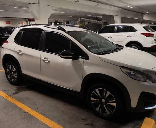 Carro 1.6 16V FLEX ALLURE PACK 4P AUTOMÁTICO
